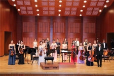 메이 심포니 하트투하트 가을음악회 “닫힌 마음 위로한다”