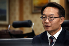 조해진 의원, 심박동 시점 기준으로 한 낙태 법률안 발의