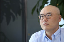 이정훈 교수 “기독교인은 ‘오징어 게임’을 보면 안 된다?”