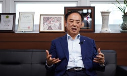 가마치통닭 김재곤 대표 “‘원망’ 대신 ‘감사’ 택했더니… 선물받은 ‘기적의 삶’”