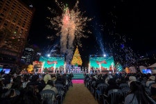 서울 중심 밝히는 성탄의 기쁨