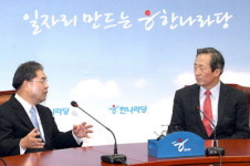 정몽준, “정당 만들 수 있는 사람은 YS와 DJ뿐이라더라”