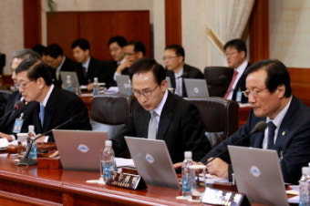 李대통령 “물가 문제, 불가항력적...모든 나라가 고통 받아”