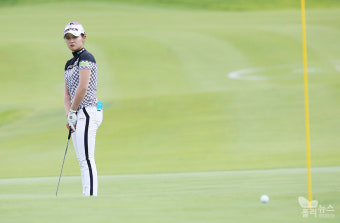 [KLPGA] 박현경, '약간 짧았어~'