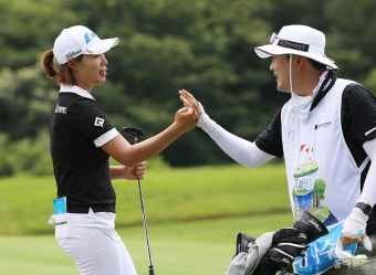 [KLPGA] 최민경, '짜릿한 긴거리 버디 펏'