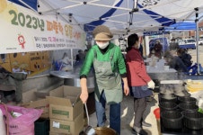 부남면 농가맛집 무꾸/양숙2리 부녀회,  따뜻한 우동 나눔 봉사
