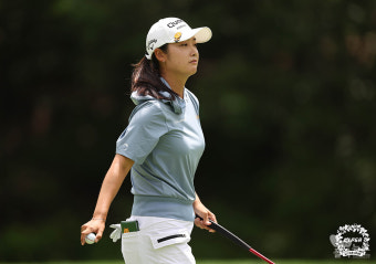 [KLPGA] 루키 이동은 '코스 레코드 9언더파' '하이원리조트 여자오픈' 첫날 단독 선두