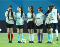 [토트넘 뮌헨] 시축 소감 말하는 뉴진스 혜인