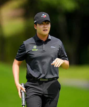 [KPGA]이태희, '2024 렉서스 마스터즈'  첫날 단독 선두.. 김민규 공동 3위