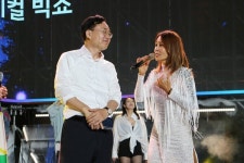 나주영산강축제 이틀째, 뮤지컬 시카코 빅쇼...관광객 열광의 도가니