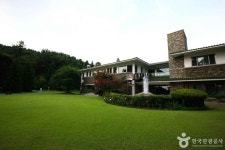 청주 주변 자연과 역사 즐길 수 있는 곳은?