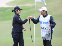 [KLPGA] 홀아웃하는 서교림