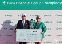 [KLPGA] 우승 이다연, 하나금융그룹 챔피언십 시상식 화보