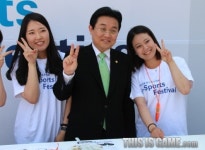 [디아블로 3] (포토) 미녀와 야수, 그리고 국회의원과 걸그룹