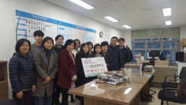 고양시 삼송초등학교, 독거어르신에 직접 만든 털모자 전달