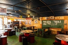 옛날가마솥통닭 ‘세월촌’, 40년 전통기술 살려 고객들 입맛 사로잡아