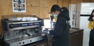 김해시 청소년지원센터 꿈드림,학교 밖 청소년 바리스타 진로체험 제공