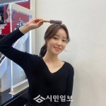 허영지 언니 허송연 메이크업에다 머리묶는거에 꽂힌 송연
