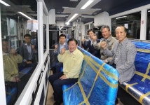 함안군소재   (주)성신RST, 해운대 블루라인 해변열차1호 출고 고사제 개최