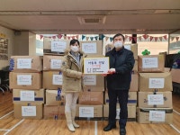 양천구 신정6동 주민센터, 의류 제조회사 (주)아은으로부터 의류 전달받아