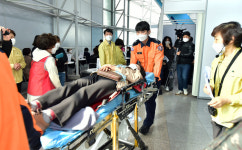 차준택 인천시 부평구청장, 삼산월드체육관 코로나19 예방접종센터 방문