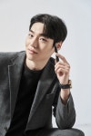 제이그루, 남자들을 위한 아이브로우 출시