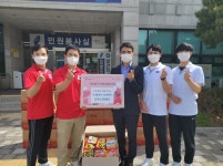 용인시 포곡읍, 용인대 신성태권도장 원생들 이웃돕기 라면 기탁