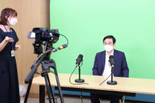 이동진 도봉구청장, 학마을도서관 콘텐츠 창작공유공간 방문