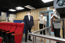 박동웅 서울 구로구의장, 구로청소년문화예술센터 방문