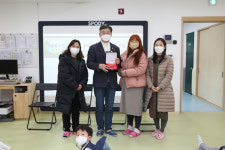 전영준 종로구의원, 명륜어린이집으로부터 감사패 수여