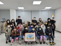 고양시 탄현2동 산새어린이집, ‘사랑의 저금통 수익금 기부’