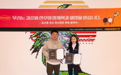 ‘히스모리’, 여고생 당구선수 김소원과 후원계약 체결