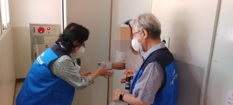 고양시 삼송2동, 취약가구에 여름나기 삼계탕 제공