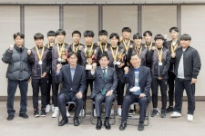 박강수 마포구청장, “스포츠 꿈나무 양성 위해 지원 아끼지 않을 것”