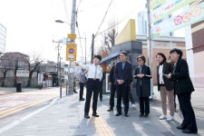성동구, 경일초교 통학로 점검·정비 추진