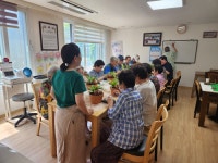 오산시보건소, 경로당 노인들에 ‘백세만세 건강놀이’ 프로 제공