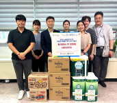 한국환경공단, 서구노인복지관 찾아 사랑의 쌀 전달