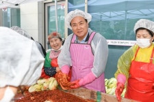 오산시 대원2동, 사랑의 김장김치 담그기