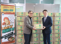 성동구, ‘꽃재 교회’ 김장 나눔으로 이웃 사랑 실천!