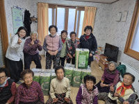 합천군 자원봉사센터, 재활용 휴지 전달로 재활용 문화 확산