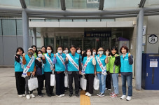 강남구 대치2동, 학교 주변 돌며 유해환경 근절·예방 캠페인 펼쳐