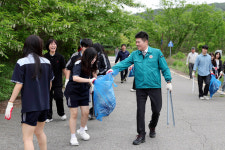 인천시 중구·영종중학교, ‘새봄맞이 민관합동 대청소’ 실시