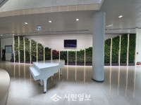 강진아트홀, 생활밀착형 숲 단장 ‘도심 속 힐링공간’ 탄생