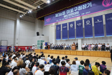 마포구, 구청장기 배드민턴대회··· 1600여명 선수 참가