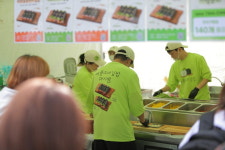 애플꼬마김밥, 2025 김천김밥축제 부스 매출 1위 달성…15만 관람객 사로잡다