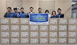 시스템알앤디 임직원, 취약계층 아동과 청소년에게 설 명절 선물 전달