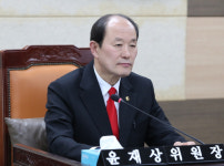 인천시의회 제2기 예결위원장에 윤재상 의원 선출