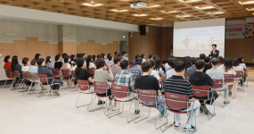 군포시, 저출생·고령사회 대응 위한 공직자 인구교육 실시