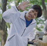 2018, 보험사 모델은 신뢰감 주는 40대 男배우 대세