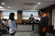 (주)선진, 구제역 피해농가 자녀에 장학금 전달